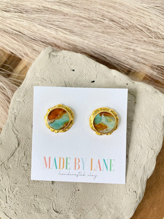 Gold Inlay Earrings | Round